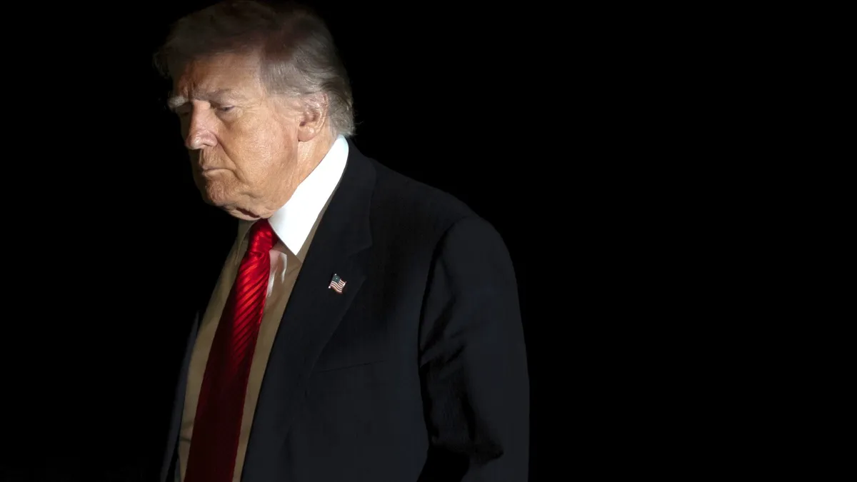 Government Shutdown Poised to Break Records Amidst Political Stalemate