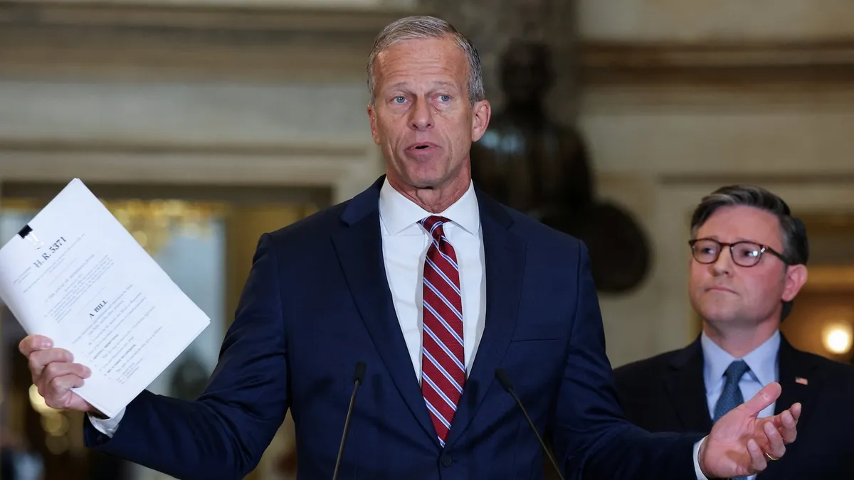 Government Shutdown Stalemate: Senators Face Fourth Vote with No End in Sight