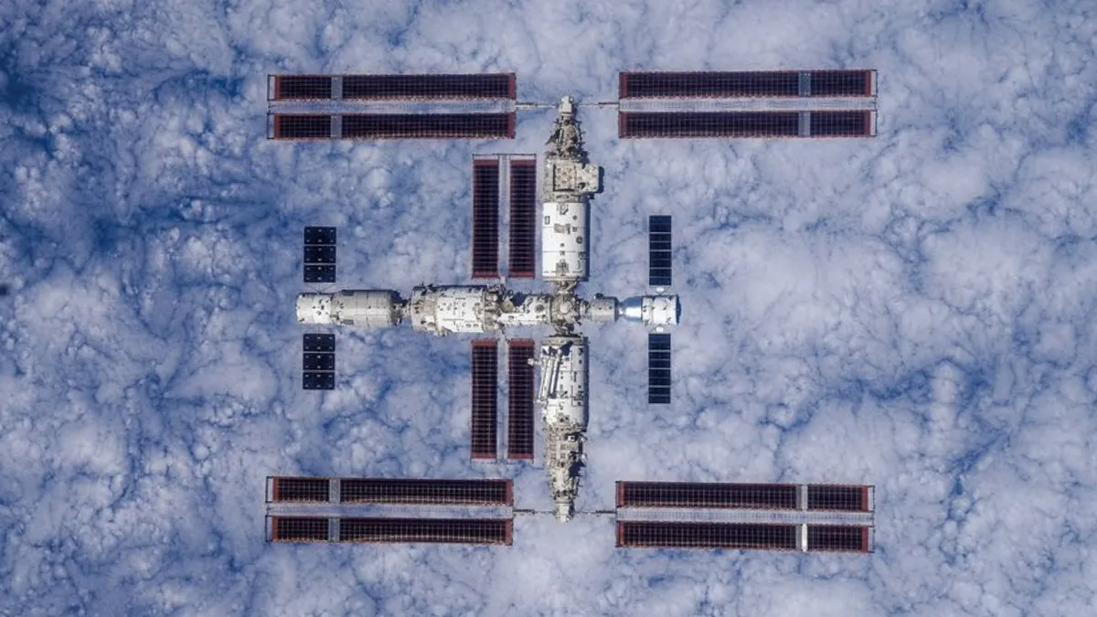 Groundbreaking Discovery: New Microbe Found in China's Tiangong Space Station
