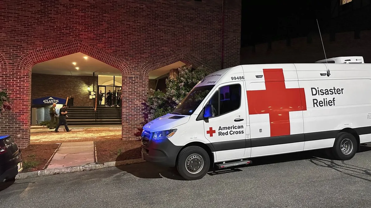 Heroic Patrons Thwart Gunman at Nashua Wedding, Saving Lives