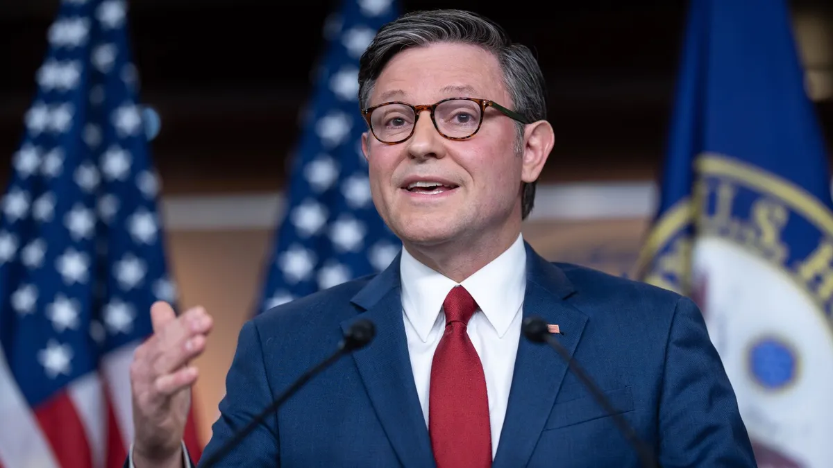 House Returns to End Historic Government Shutdown: Will They Succeed?