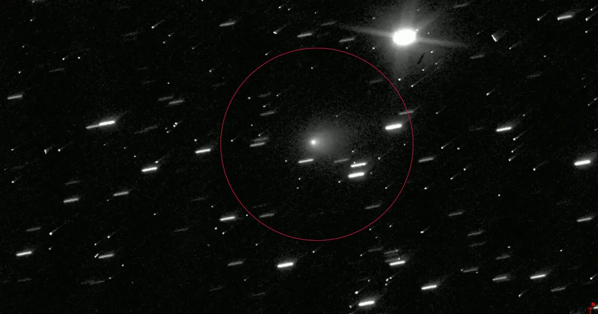 Hubble Captures Stunning Images of Interstellar Comet 3I/ATLAS