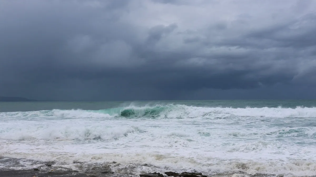 Hurricane Melissa Strengthens to Category 4: Jamaica on High Alert