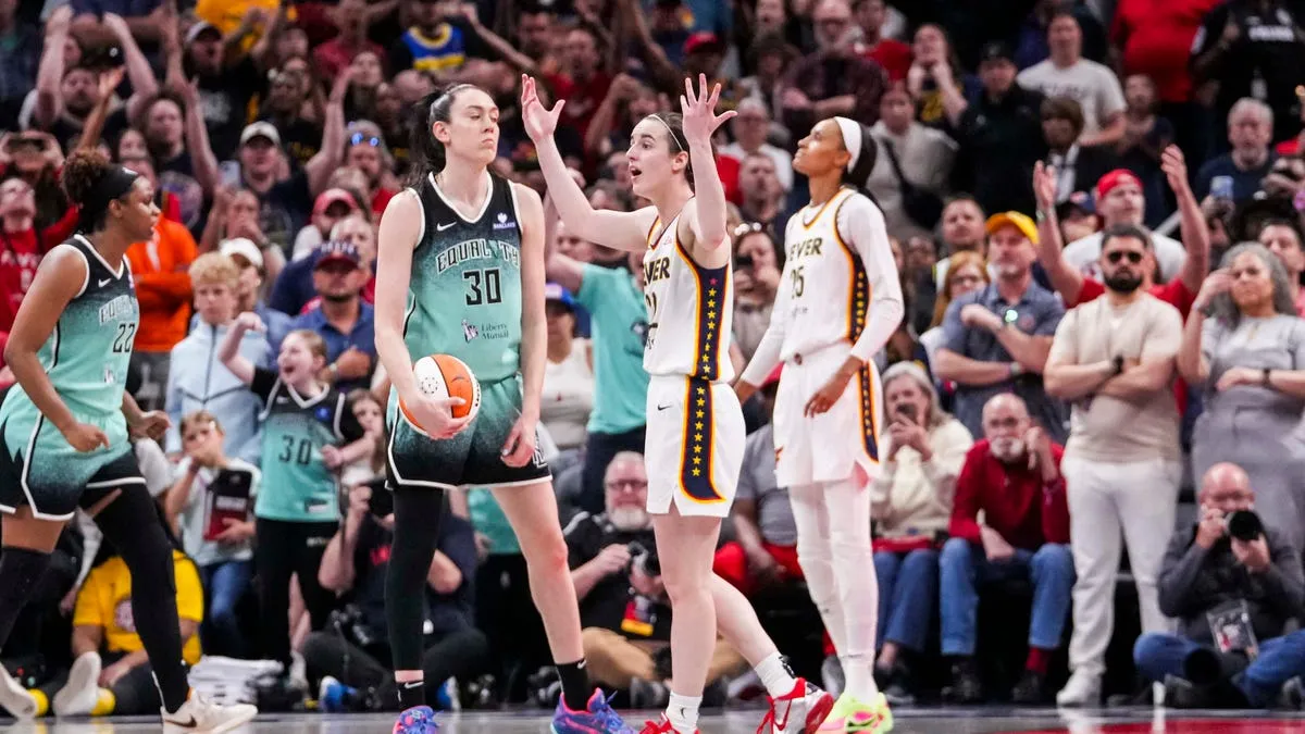 Indiana Fever's Heartbreaking Loss: A Fourth Quarter Collapse Against the New York Liberty