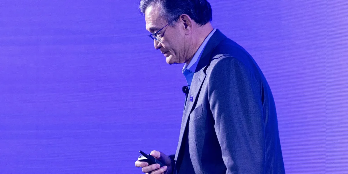 Intel's CEO Crisis: Can the Tech Giant Recover Its Lost Glory?