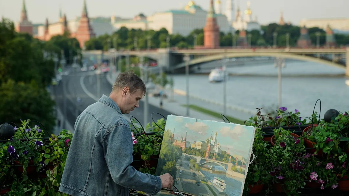 Intensified Drone Warfare: Ukraine and Russia Clash Over Moscow