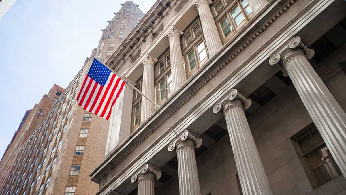 Invest Wisely: Understanding Market Risks and Strategies
