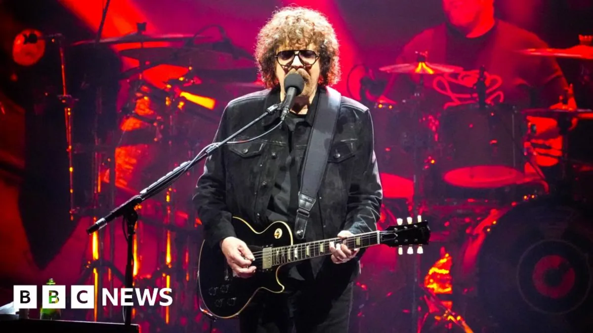 Jeff Lynne's ELO Cancels BST Hyde Park Performance Due to Health Concerns