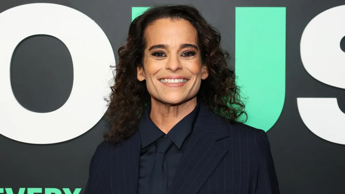 Jessica Kirson Apologizes for Performing at Controversial Riyadh Comedy Festival