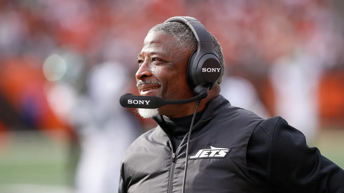 Jets' Bold Trades Signal Long Road Ahead: Can They Build a Competitive Team?