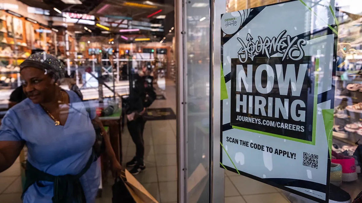 Job Openings Plummet: Labor Market Faces Unprecedented Challenges