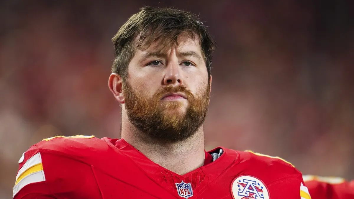 Joe Thuney Signs Two-Year Extension with Chicago Bears: What It Means for the Team