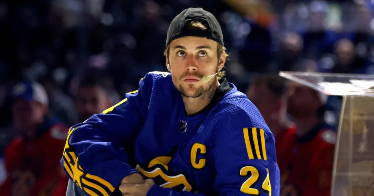 Justin Bieber Opens Up About His Struggles: 'I Know I'm Broken'