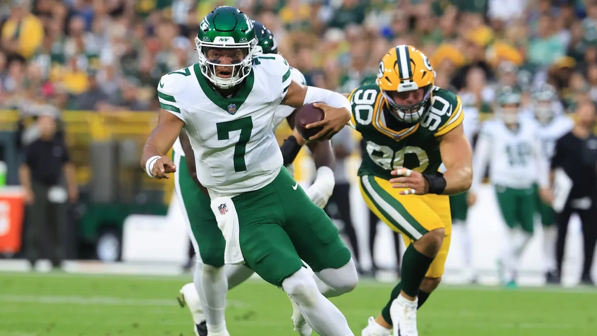 Justin Fields Shines in Preseason: Jets Quarterback's Promising Performance