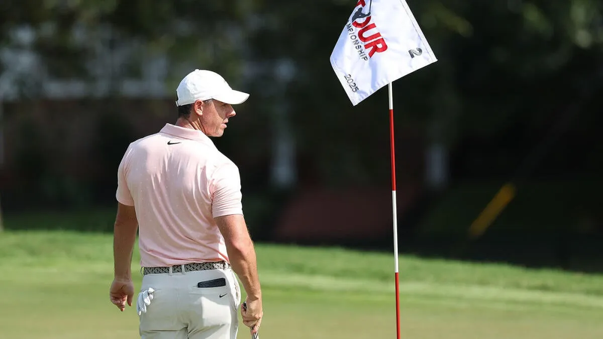 Justin Thomas Shines as FedEx Cup Tension Builds