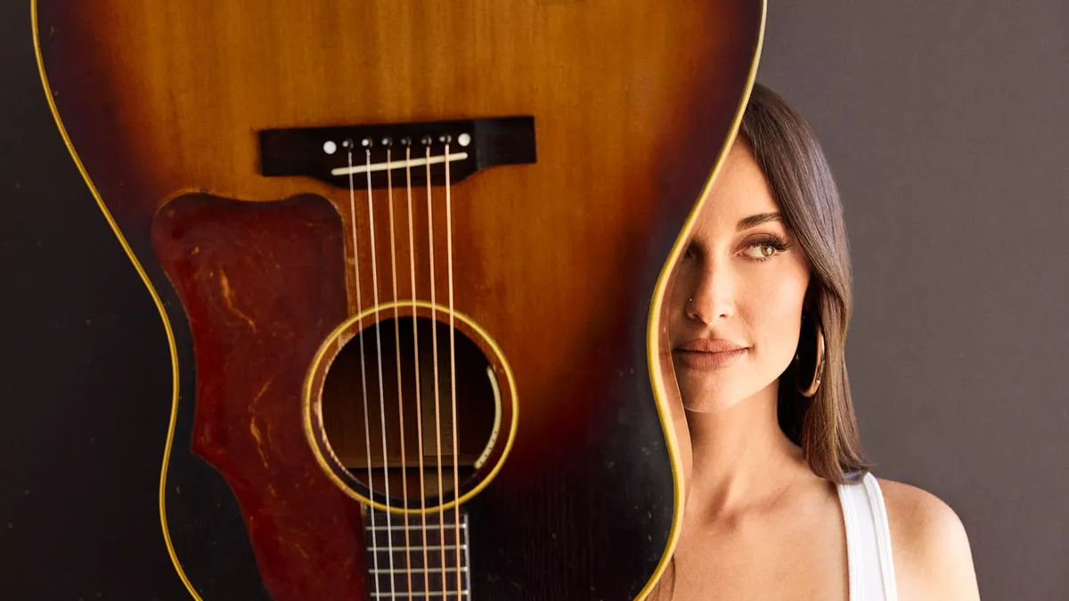Kacey Musgraves Returns to Lost Highway Records: A New Era Begins