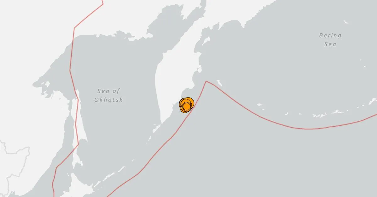 Kamchatka Peninsula Hit by Series of Powerful Quakes: Tsunami Threat Downgraded