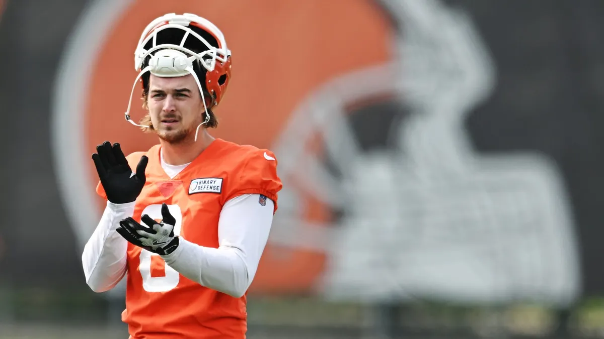 Kenny Pickett's Unbelievable Trade Journey: From Steelers to Raiders