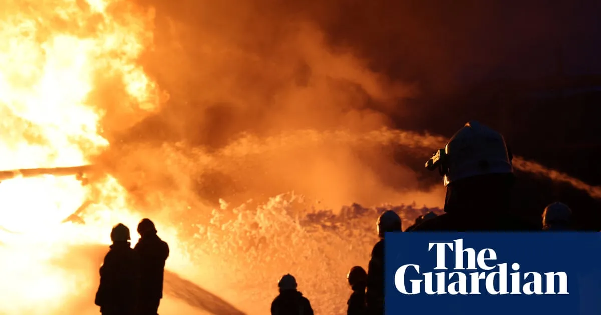 Kremlin Praises Trump's New National Security Strategy Amid Ukraine Peace Talks