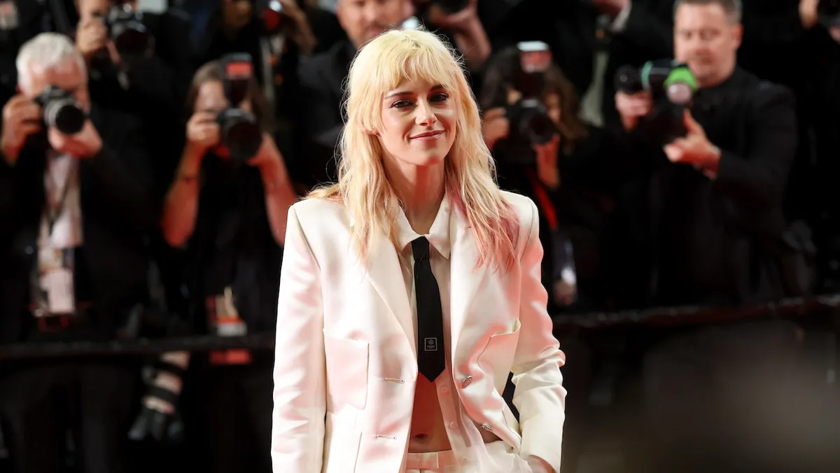 Kristen Stewart's Directorial Debut Receives Rave Reviews at Cannes