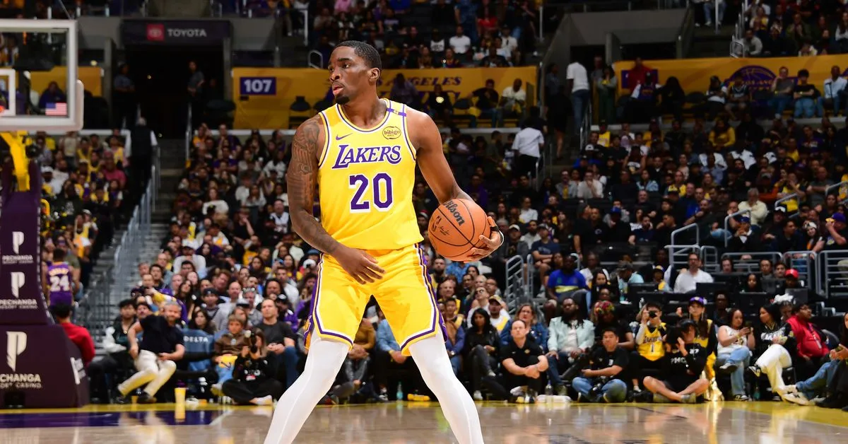 Lakers Set to Waive Shake Milton to Make Room for Marcus Smart