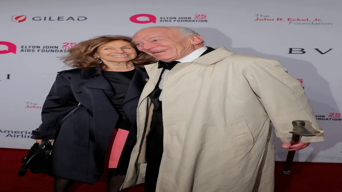 Leonard Lauder, Estee Lauder's Visionary Chairman Emeritus, Dies at 92