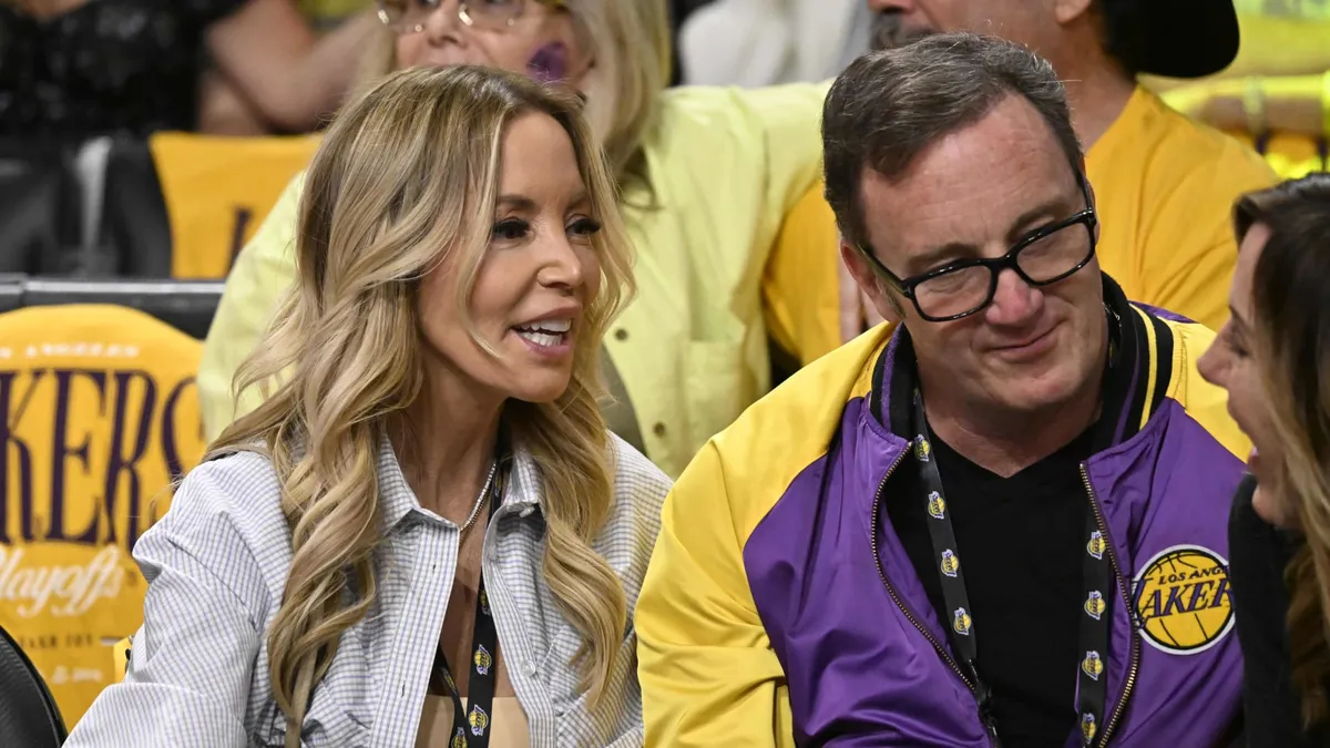 Los Angeles Lakers Make History with $10 Billion Sale to Mark Walter