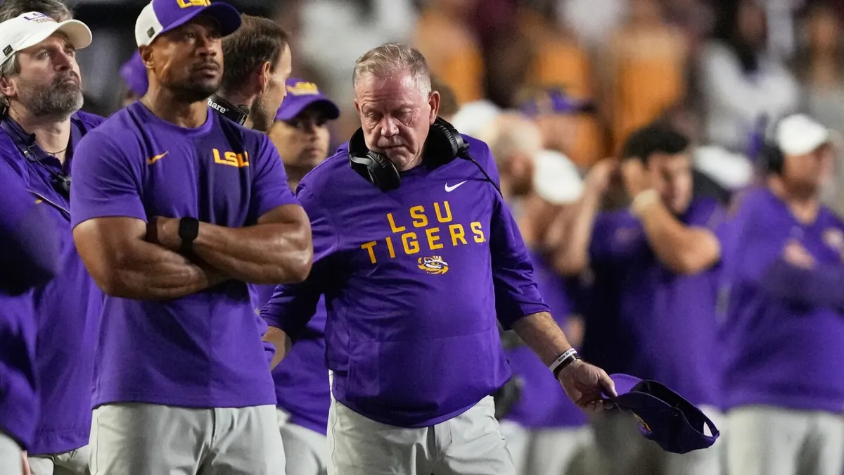 LSU Fires Coach Brian Kelly After Disappointing Season