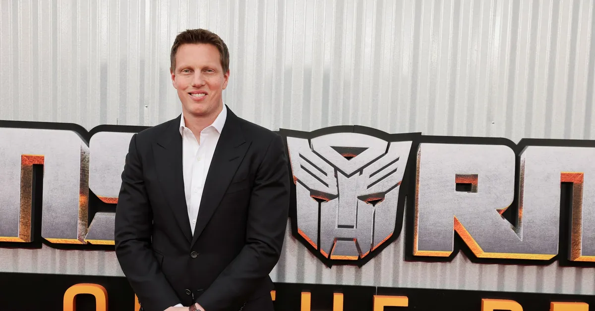 Major Cash Bid for Warner Bros: The Next Big Hollywood Merger?