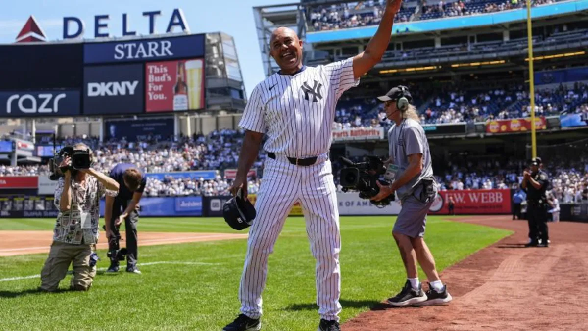 Mariano Rivera Injured at Yankees' Old-Timers' Day: A Shocking Setback