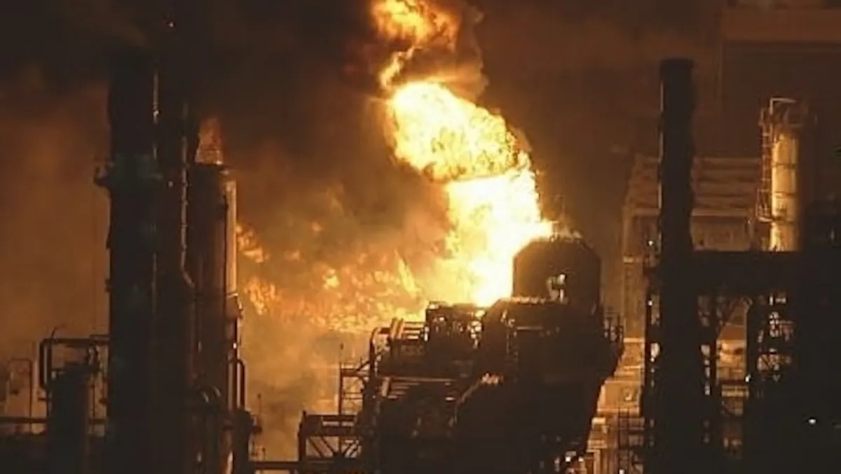 Massive Fireball Erupts at Chevron Refinery in Southern California
