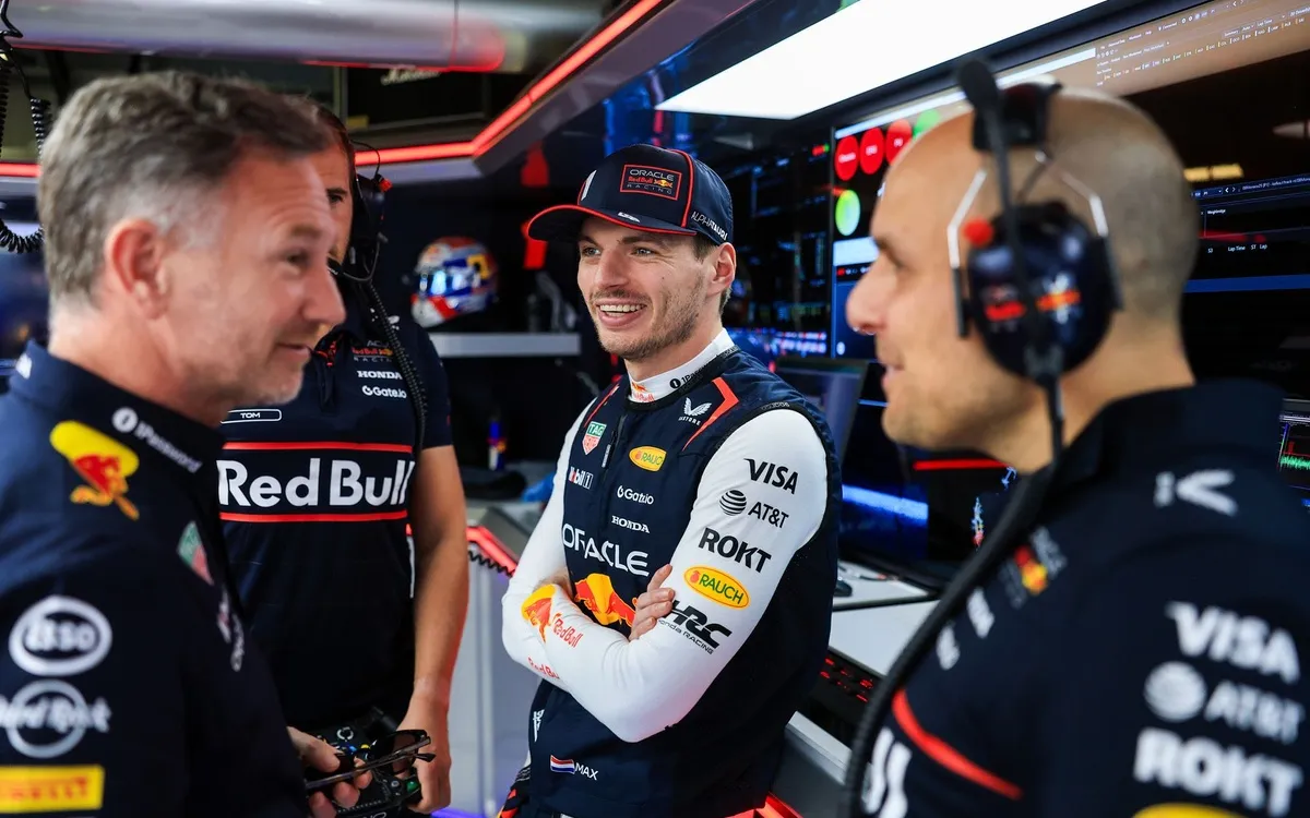 Max Verstappen Apologizes for Controversial Incident at Spanish Grand Prix