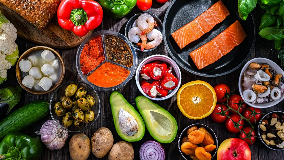 Mediterranean Diet May Lower Dementia Risk for APOE4 Carriers, Study Finds