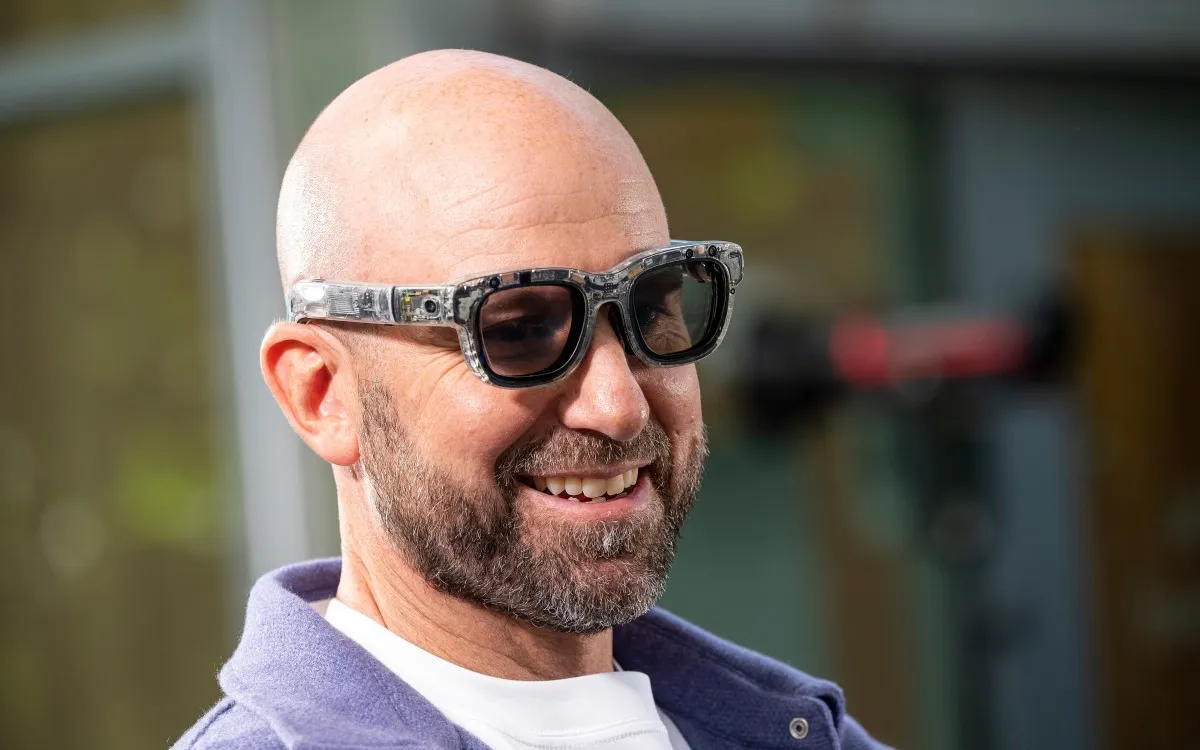 Meta's Smart Glasses Demos Fail: What Went Wrong at Meta Connect?