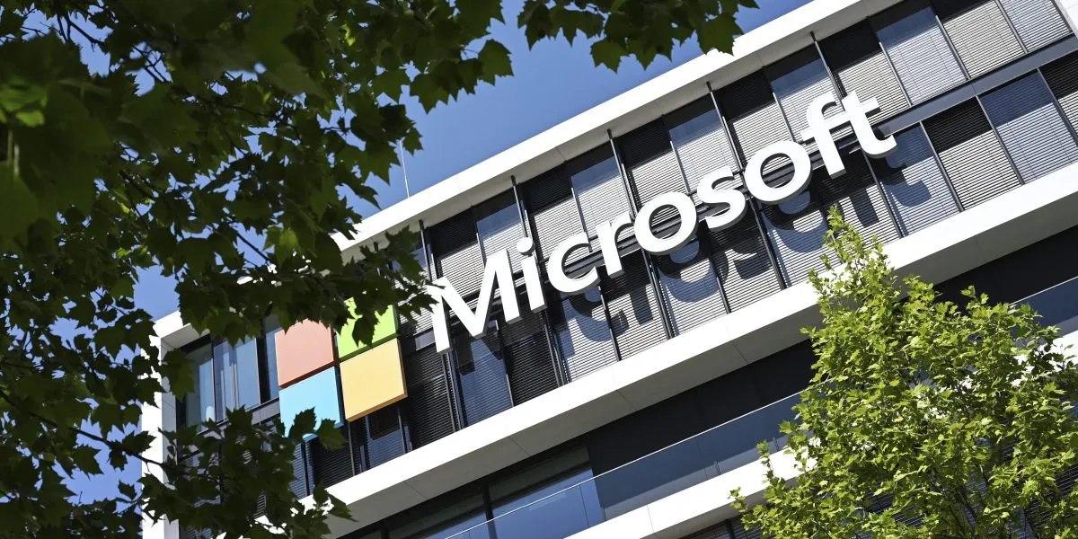 Microsoft Email Controversy: Are Messages About Palestine Disappearing?
