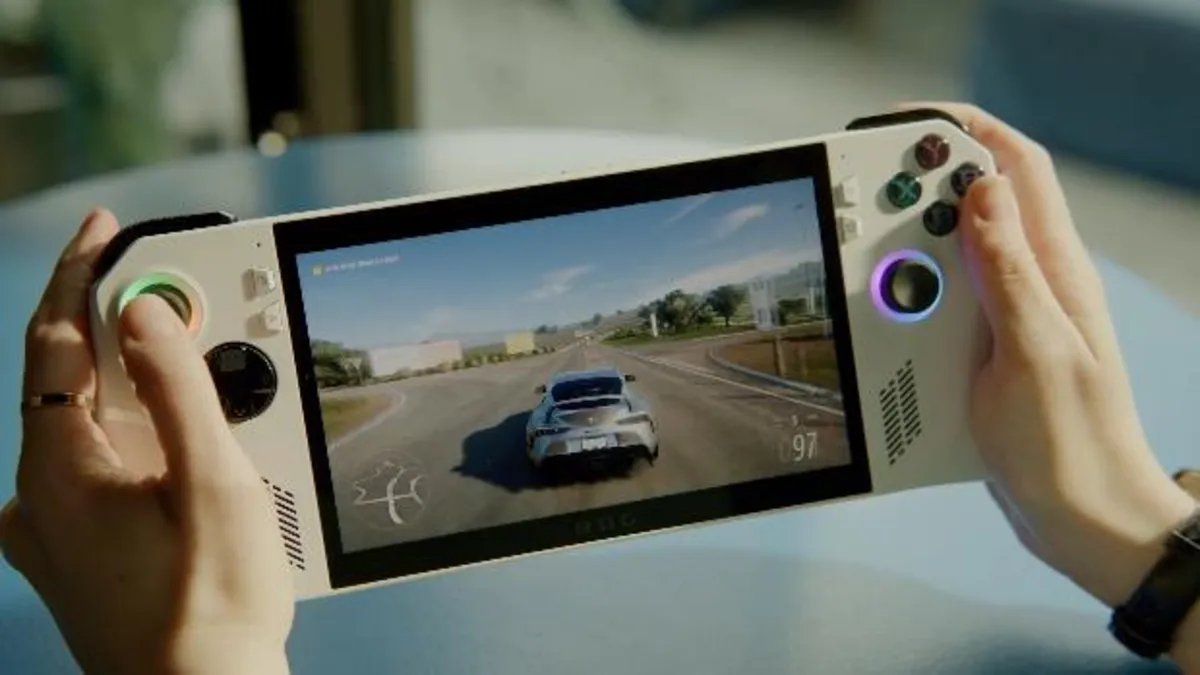 Microsoft Shifts Focus from Xbox Handheld to Windows 11 Gaming Optimization