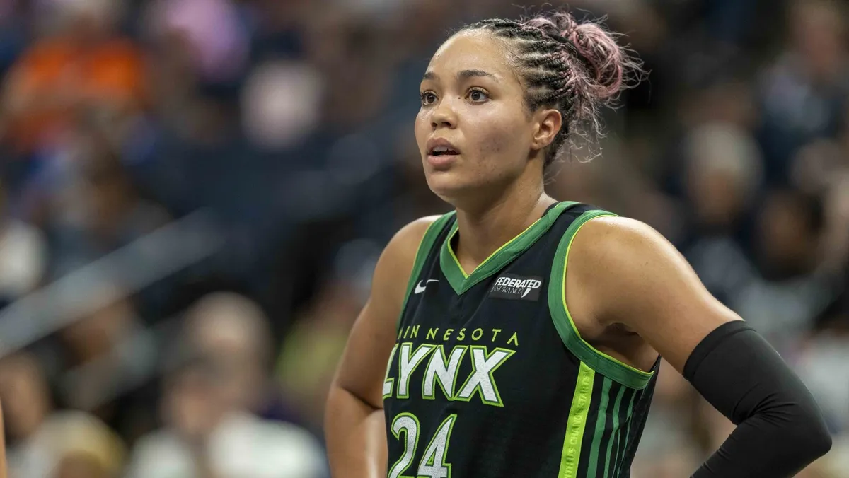 Napheesa Collier Calls Out WNBA Leadership Amid Officiating Controversy