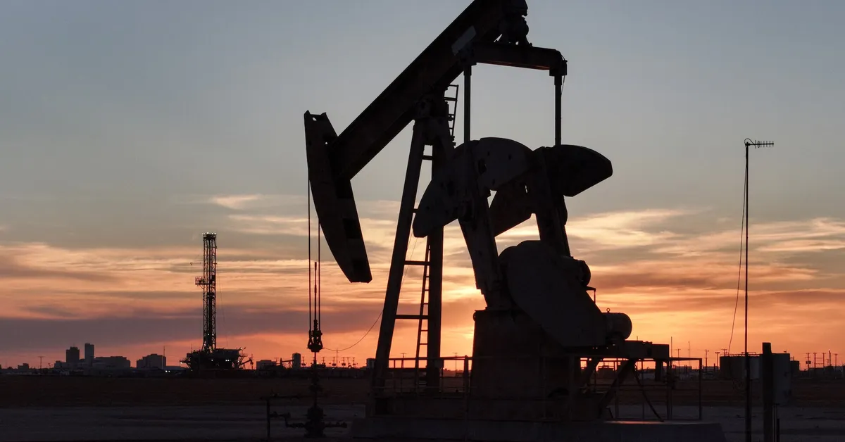 Oil Prices Dip Amid Tariff Concerns and Supply Boost Predictions