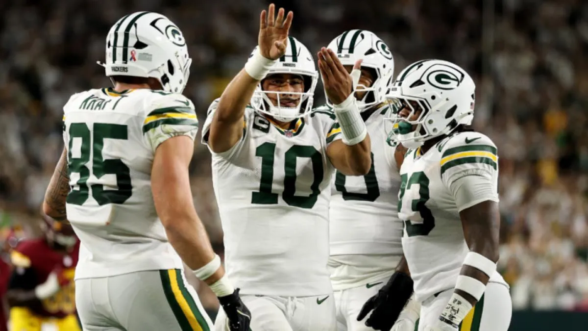 Packers Dominate Commanders: A Powerful 27-18 Victory