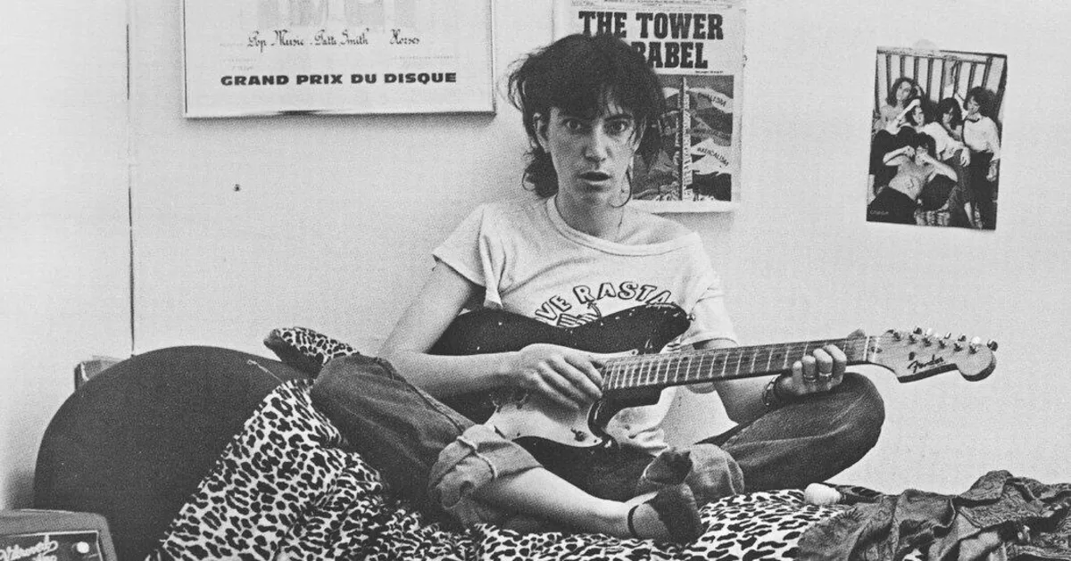 Patti Smith's 'Bread of Angels': A Life Unveiled in Prose and Poetry