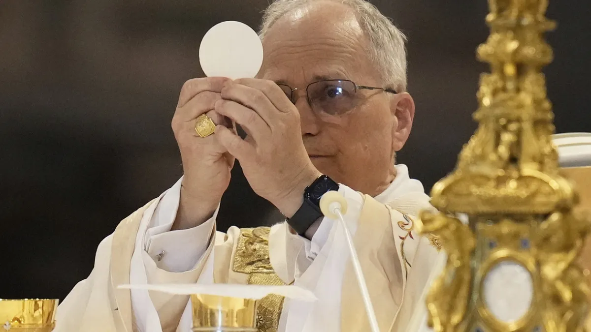 Pope Leo XIV Declares Himself a Roman: A New Era for the Vatican