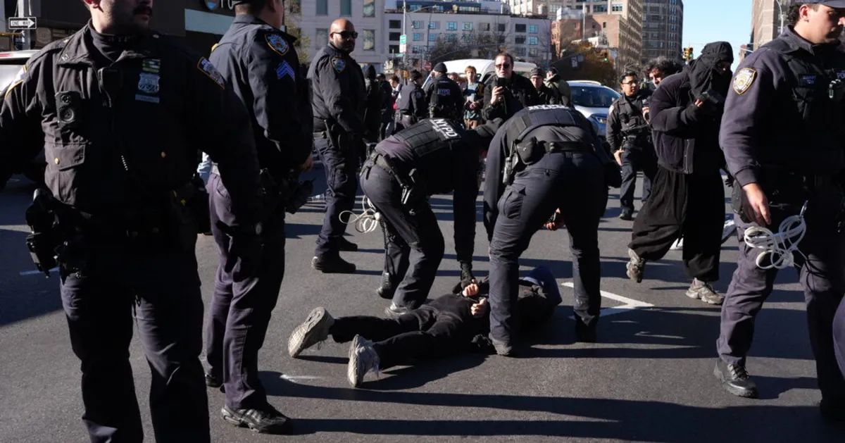 Protesters Clash with Police in Lower Manhattan During Immigration Raid