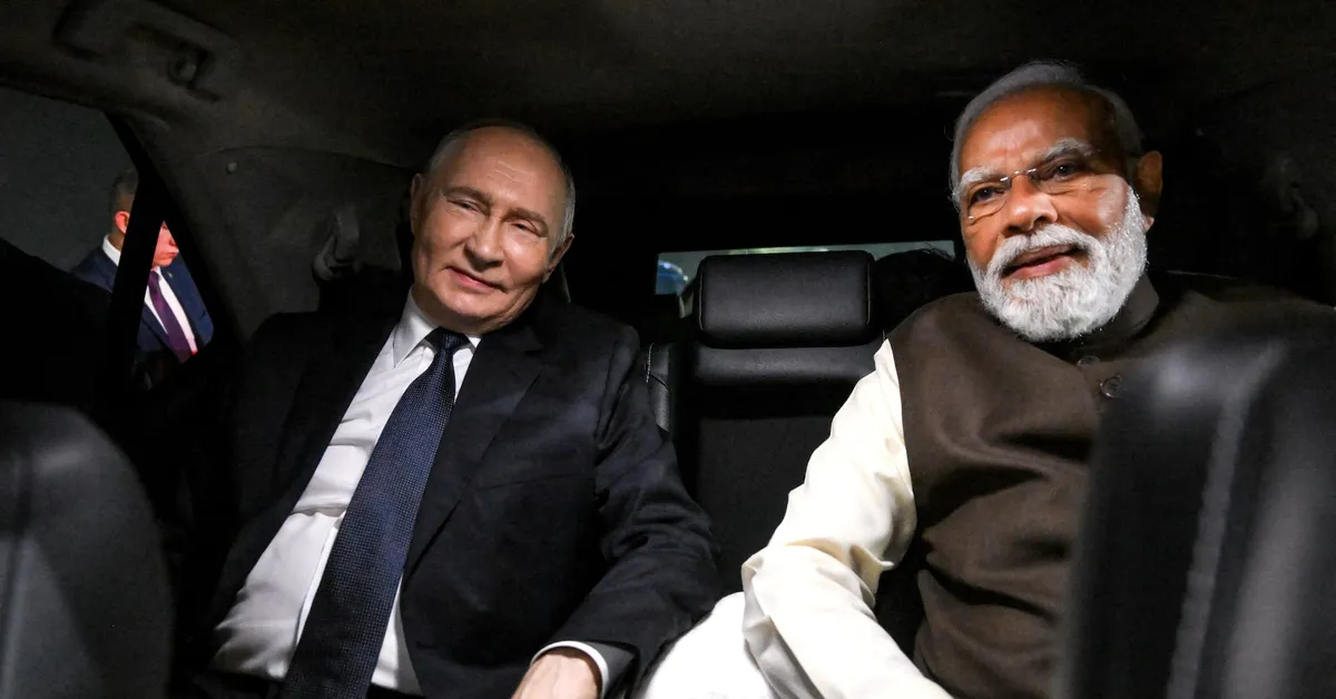 Putin and Modi Meet: Strengthening Ties Amid Western Sanctions