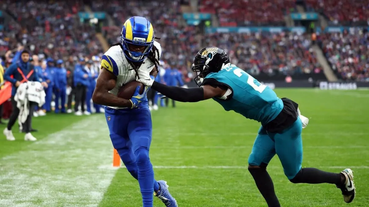 Rams Dominate Jaguars with Historic 35-7 Victory