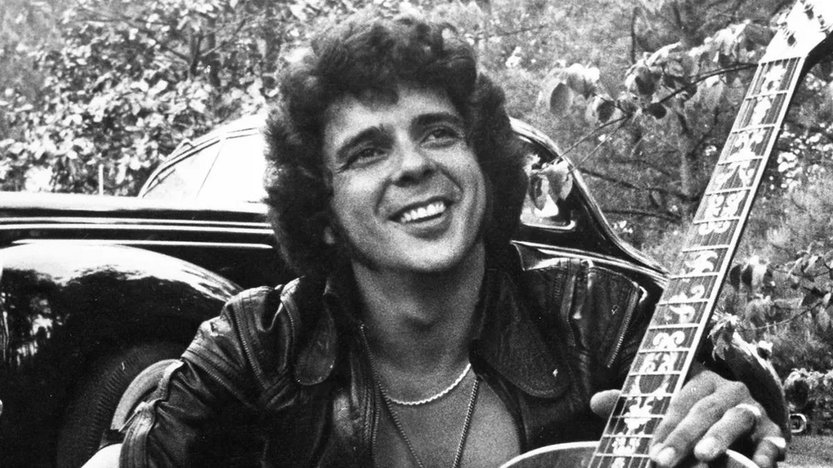 Remembering Bobby Whitlock: A Musical Legend's Journey from Poverty to Stardom