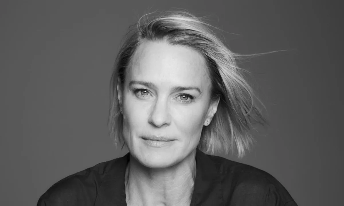 Robin Wright's Fight for Pay Parity: A Behind-the-Scenes Look