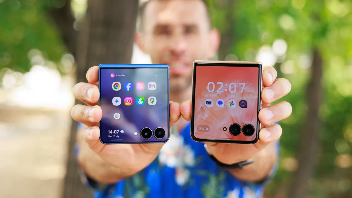 Samsung Galaxy Z Flip 7 vs Motorola Razr Ultra: Which Flip Phone Captures Better Photos?