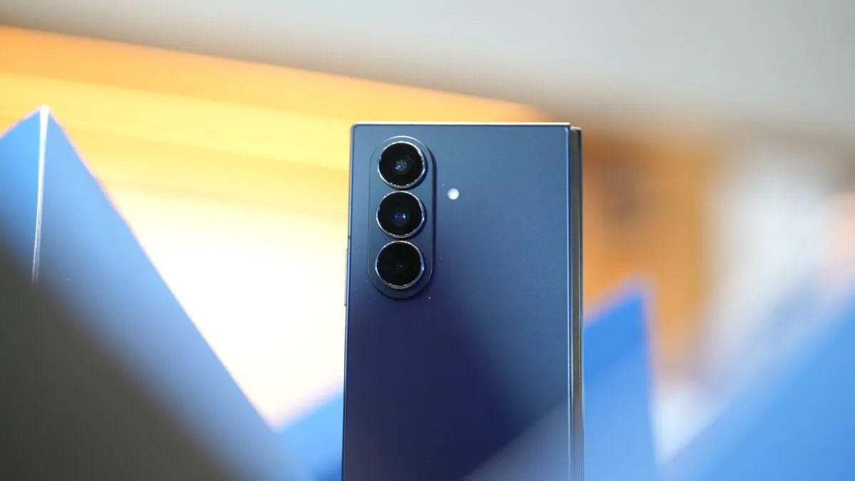 Samsung Galaxy Z Fold 7 Takes Europe by Storm: Pre-Orders Surge!