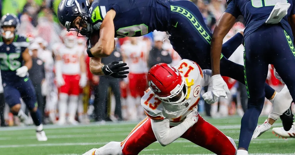 Seahawks Dominate Chiefs in Rainy Preseason Showdown