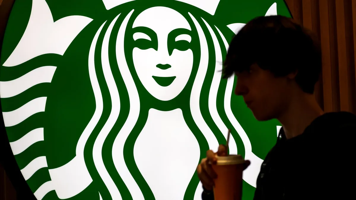 Starbucks Struggles Yet Sparks Hope: A Turnaround in Progress